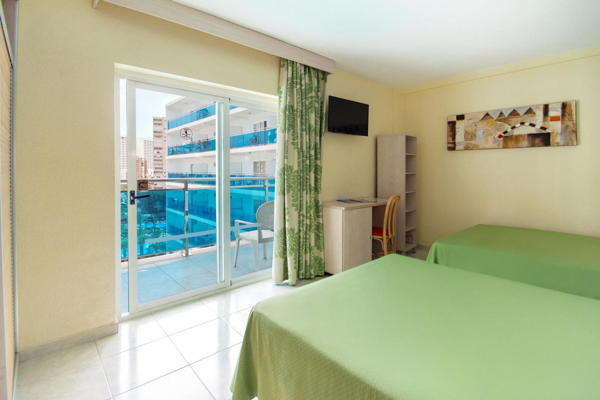 Hotel Servigroup Calypso Benidorm Zimmer foto